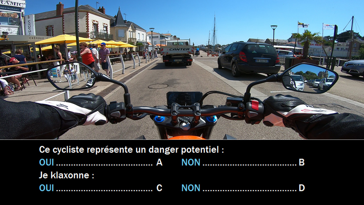🏍 réviser le code de la route moto avec Prepacode ou Code Rousseau